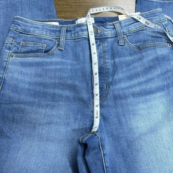 NEW‎ Women's High-Rise Skinny Patched Jeans - Universal Thread Light Wash 10 NWT - Picture 4 of 8